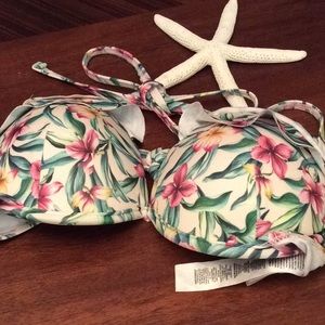 Atmosphere Bikini Top Size 4